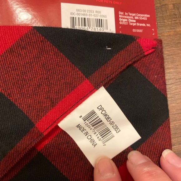 NEW BUFFALO CHECK PET DOG RED PLAID BANDANA HOLIDAY TARTAN DRESS SHIRT CLOTHES - Picture 7 of 9